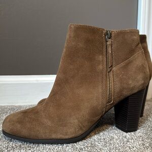 Cole Haan Grand Davenport Suede Bootie Size 7.5 Brown Zipper Ankle Boots